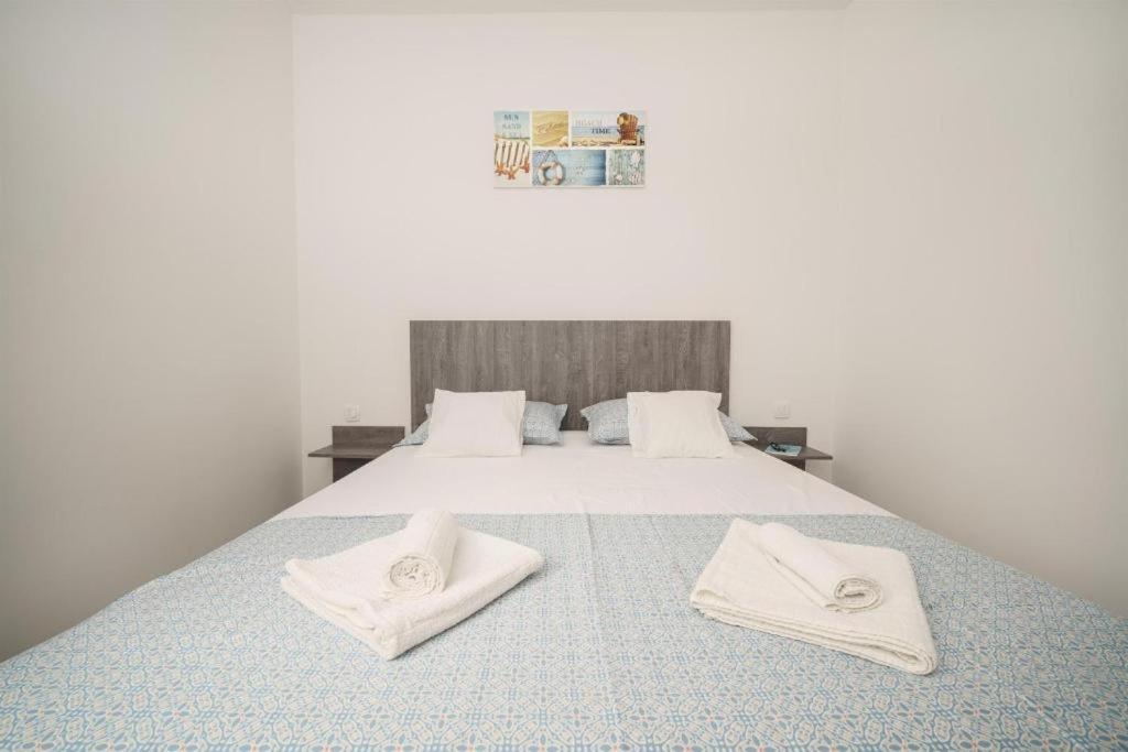 Apartments Dobrenic Vodice Exterior foto