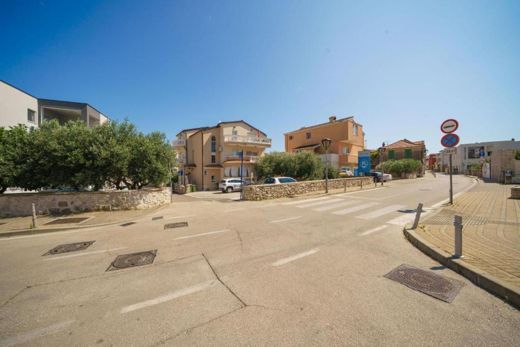 Apartments Dobrenic Vodice Exterior foto